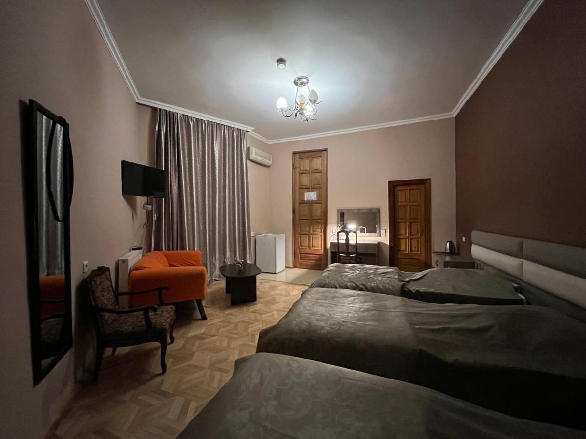 Georgian House Hotel Tbiliszi Kültér fotó